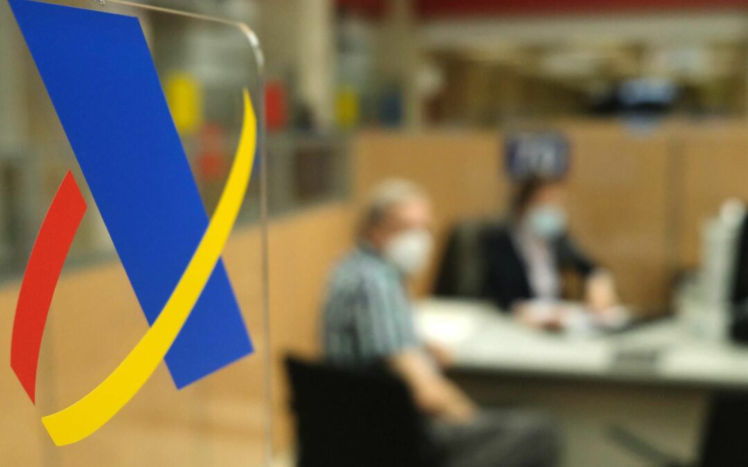 La Agencia Tributaria podría revocar el Número de Identificación Fiscal (NIF) a los autónomos societarios o empresas cuando detecte que no han presentado sus cuentas anuales durante cuatro años consecutivos.